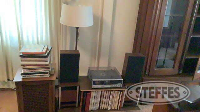 Clarinette 122 Stereo, Records, Stand & Cabinet